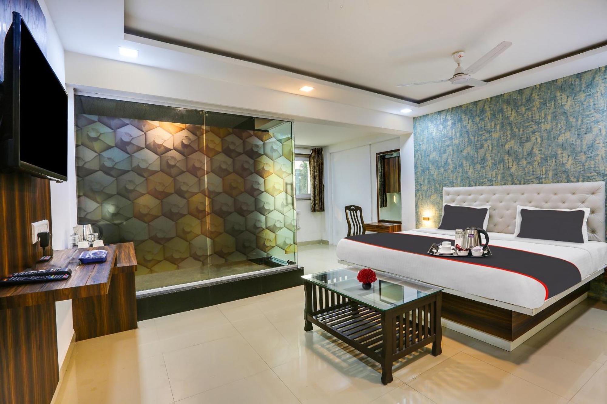 Capital O Arsh Executive Inn 孟买 外观 照片