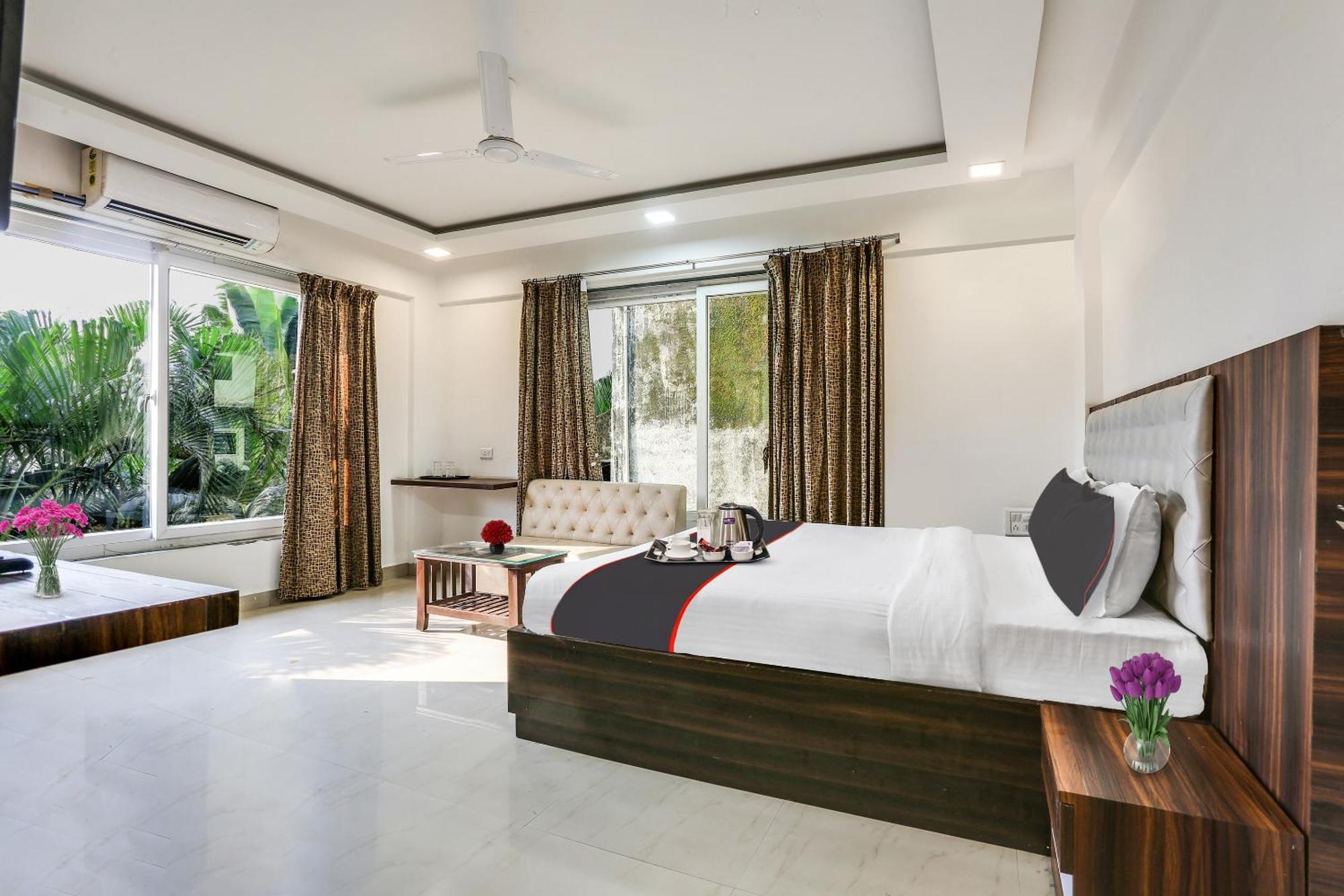Capital O Arsh Executive Inn 孟买 外观 照片
